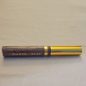 Cream Eyeshadow Stick in Amethyst